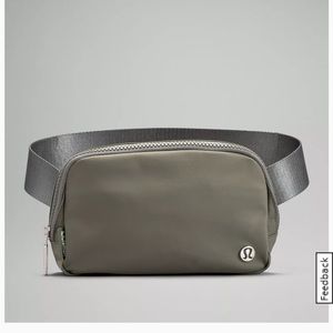 NWT Everywhere Belt Bag 1L - Grey Sage